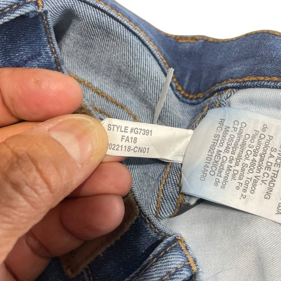 Madewell Blue High-Rise Skinny Jeans with Frayed Hem size 25 style #G7391 - Picture 7 of 11